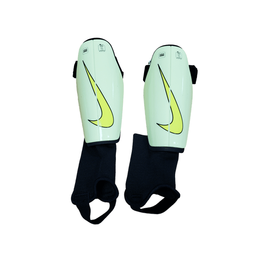 Nike Charge Youth Shin Guards