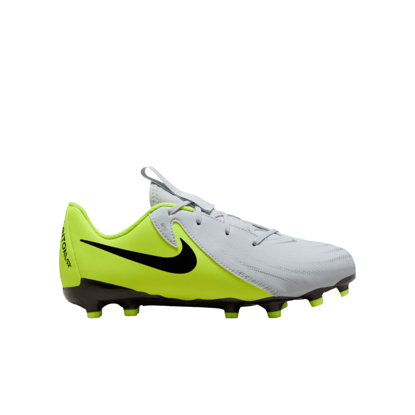 (NIKE-FD6722-003) Botas de fútbol para terreno firme para jóvenes Nike Phantom GX 2 Academy [PLATA METALIZADA/NEGRO VOLTIO] (lanzamiento el 17/10/24)