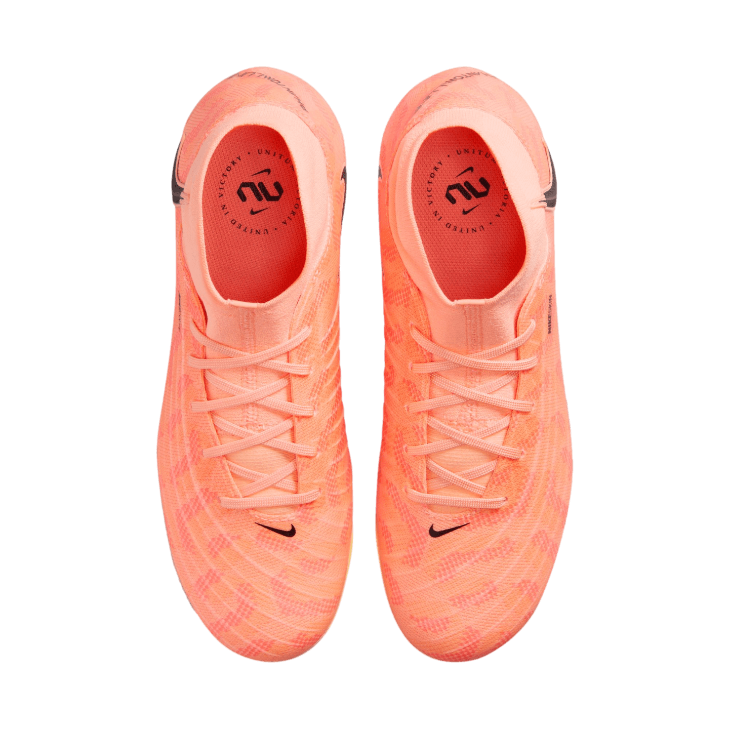 Botas de fútbol para terreno firme Nike Phantom Luna Pro NU para mujer