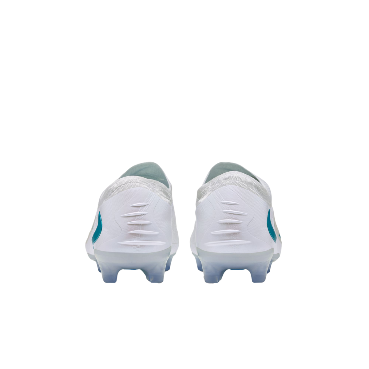 Nike Phantom 6 Low Elite Firm Ground Cleats