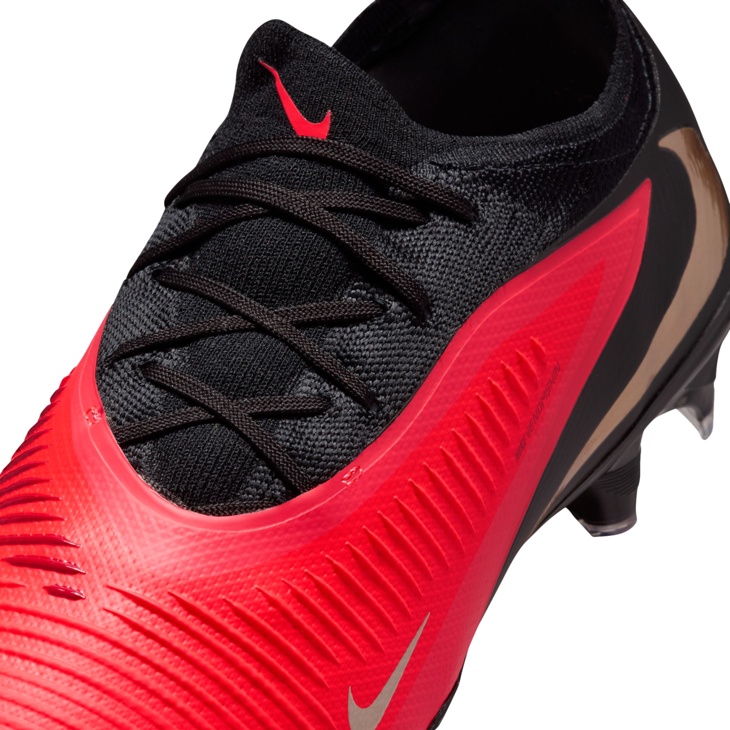 Nike Phantom 6 Low Pro Firm Ground Cleats