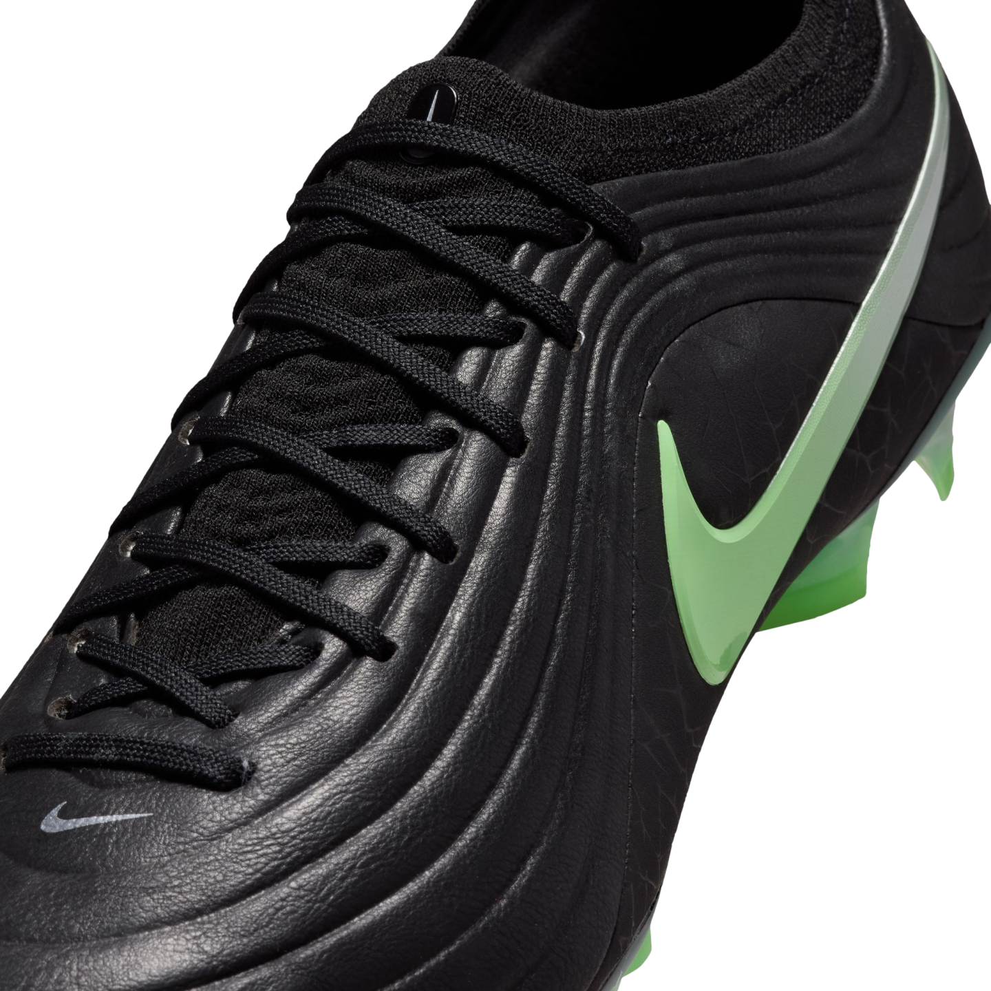 Nike Tiempo Maestro Elite Firm Ground Cleats