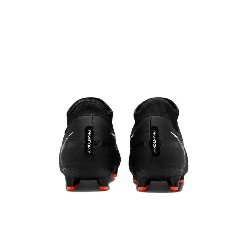 Nike Phantom GT2 Academy Dynamic Fit MG Firm Ground Cleats