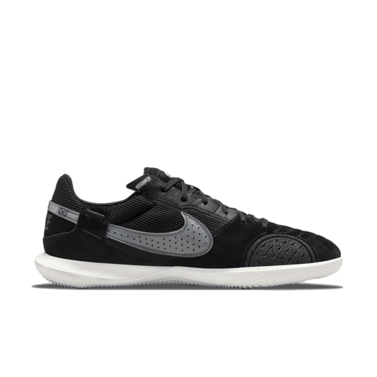 Nike Streetgato Indoor Soccer Shoes - Black / White