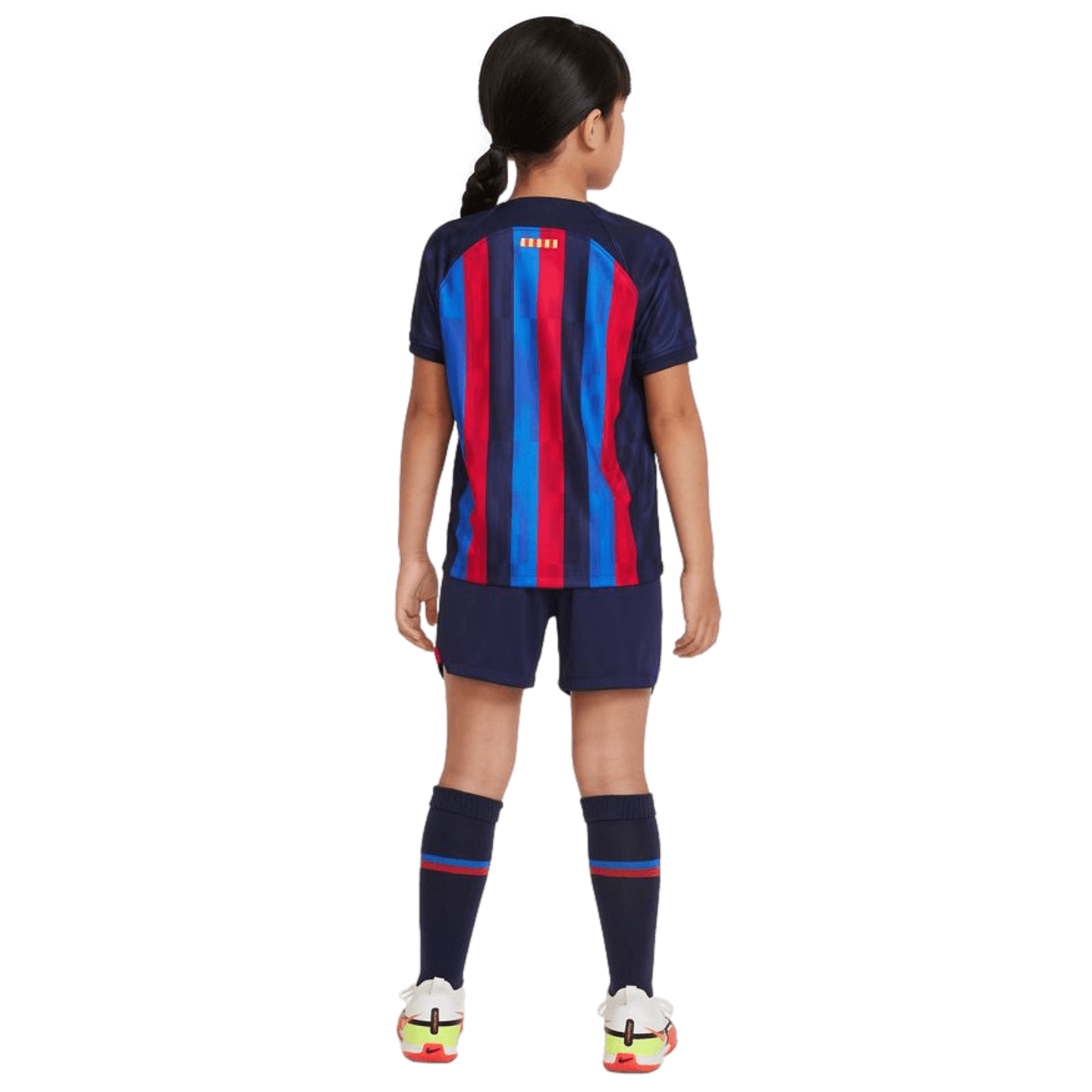 Kit local Nike Barcelona 22/23 para niños pequeños