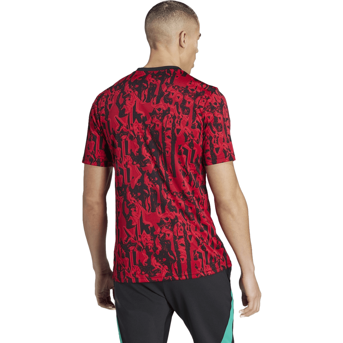 Camiseta prepartido del Manchester United de Adidas