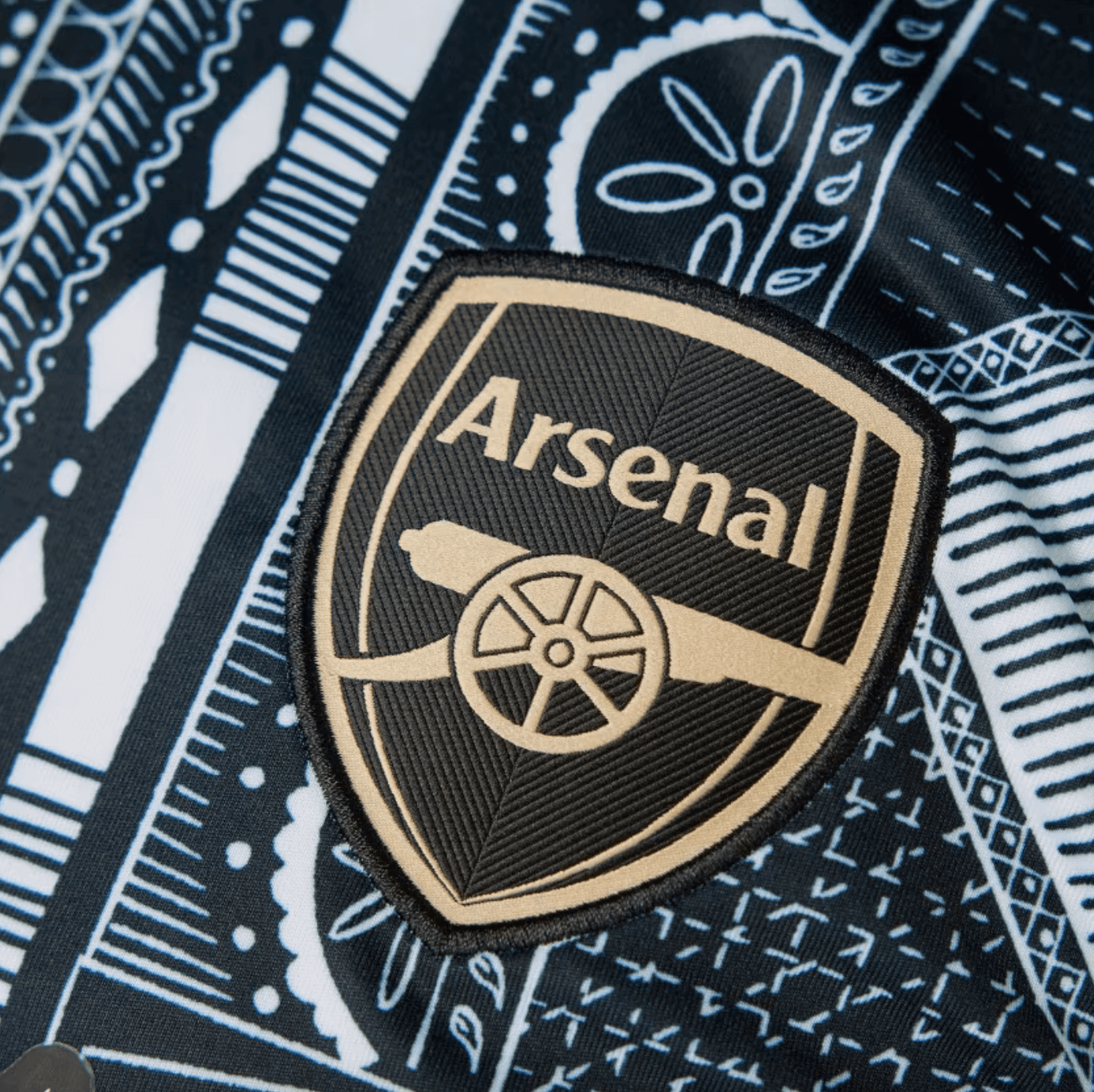 Camiseta previa al partido del Arsenal x Ian Wright de Adidas