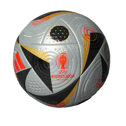 Balón de fútbol profesional Adidas para la final de la Eurocopa 24