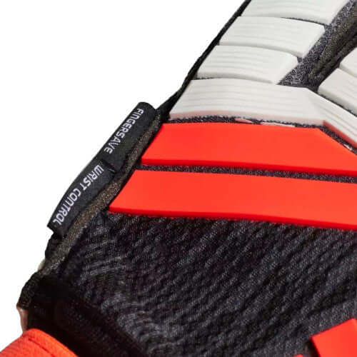 Adidas Predator Ultimate Fs Goalkeeper Gloves