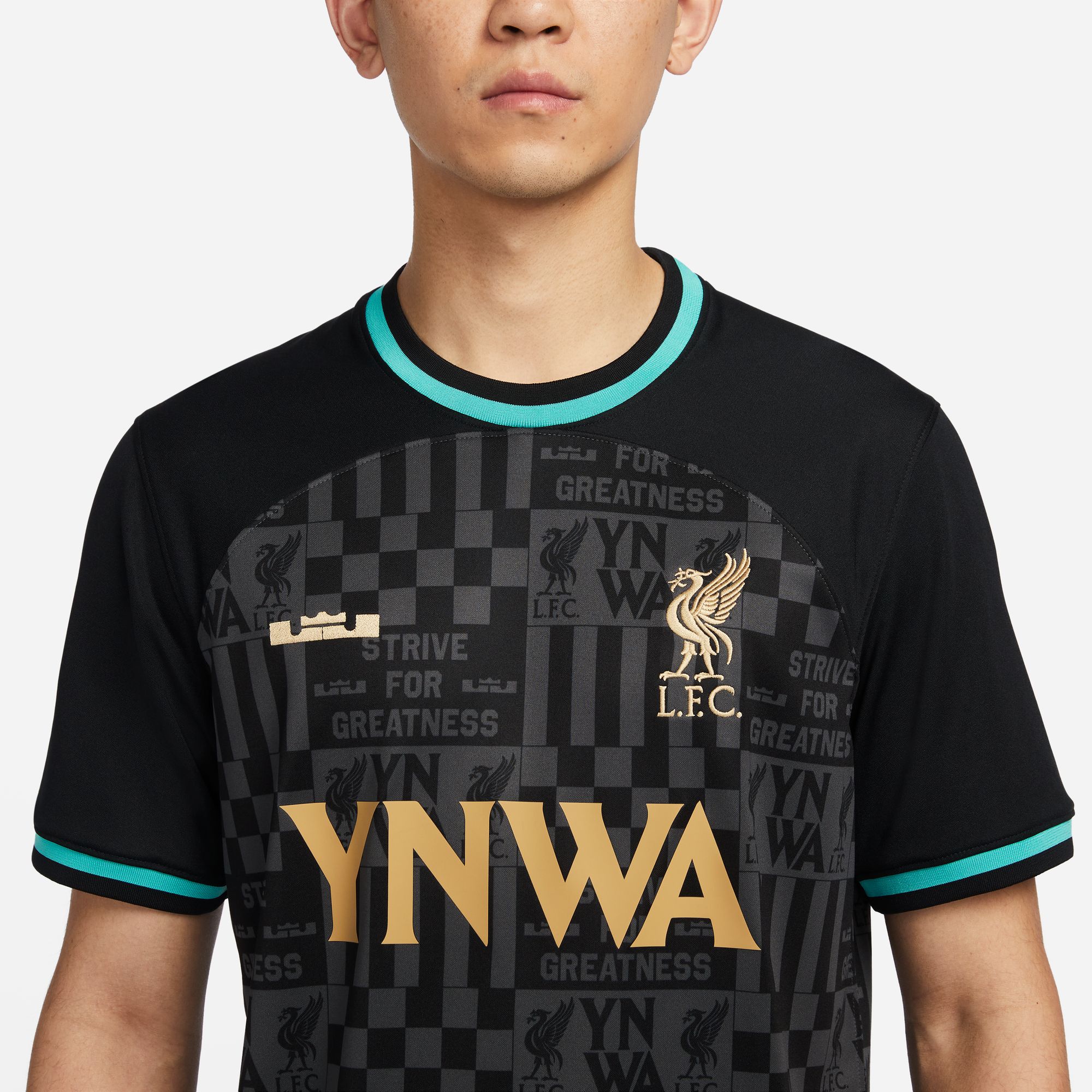 Nike LeBron James X Liverpool FC Stadium Jersey - Black / Gold