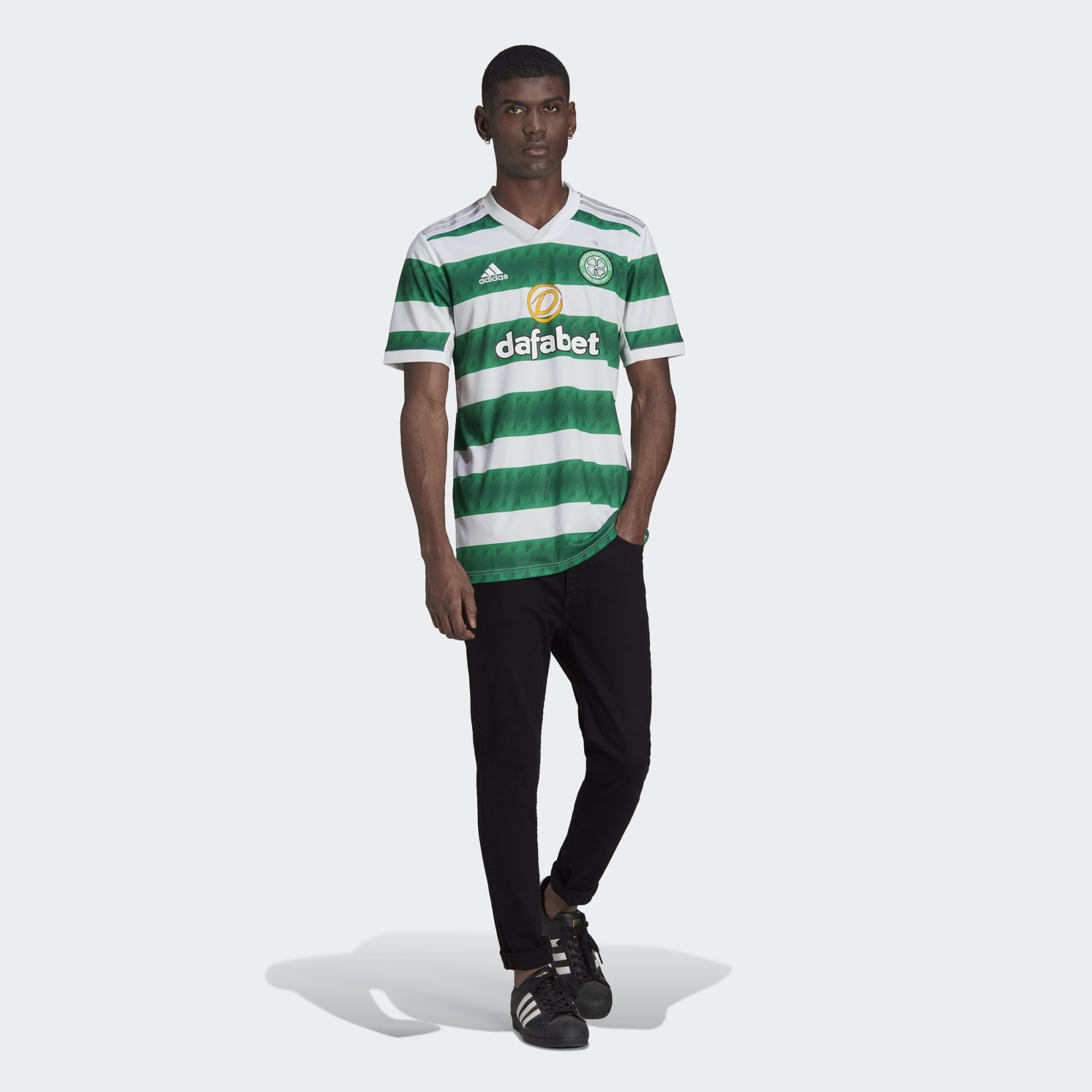  adidas Men's Soccer Celtic 21/22 Home Jersey (Small)  White/Green : Sports & Outdoors