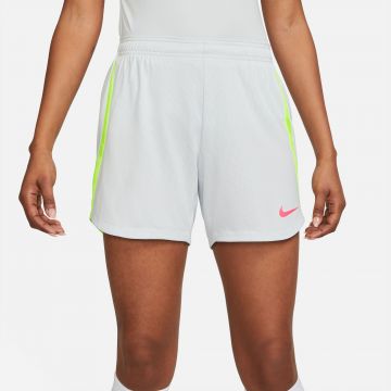 Nike Women's Strike Shorts - Light Grey / Volt